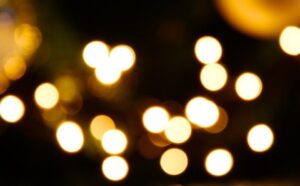 A blurry image of lights.